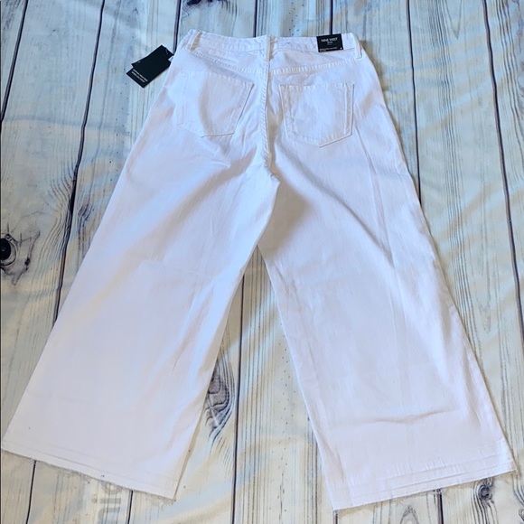 NINE WEST WOMEN'S SOPHIA CROP JEANS IN WHITE SIZE 8 - Picture 2 of 9